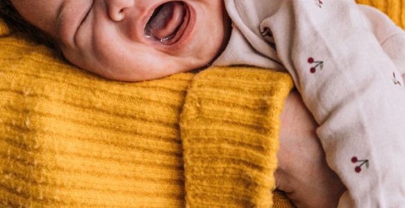 Baby weint: Wie du es verstehst und beruhigst